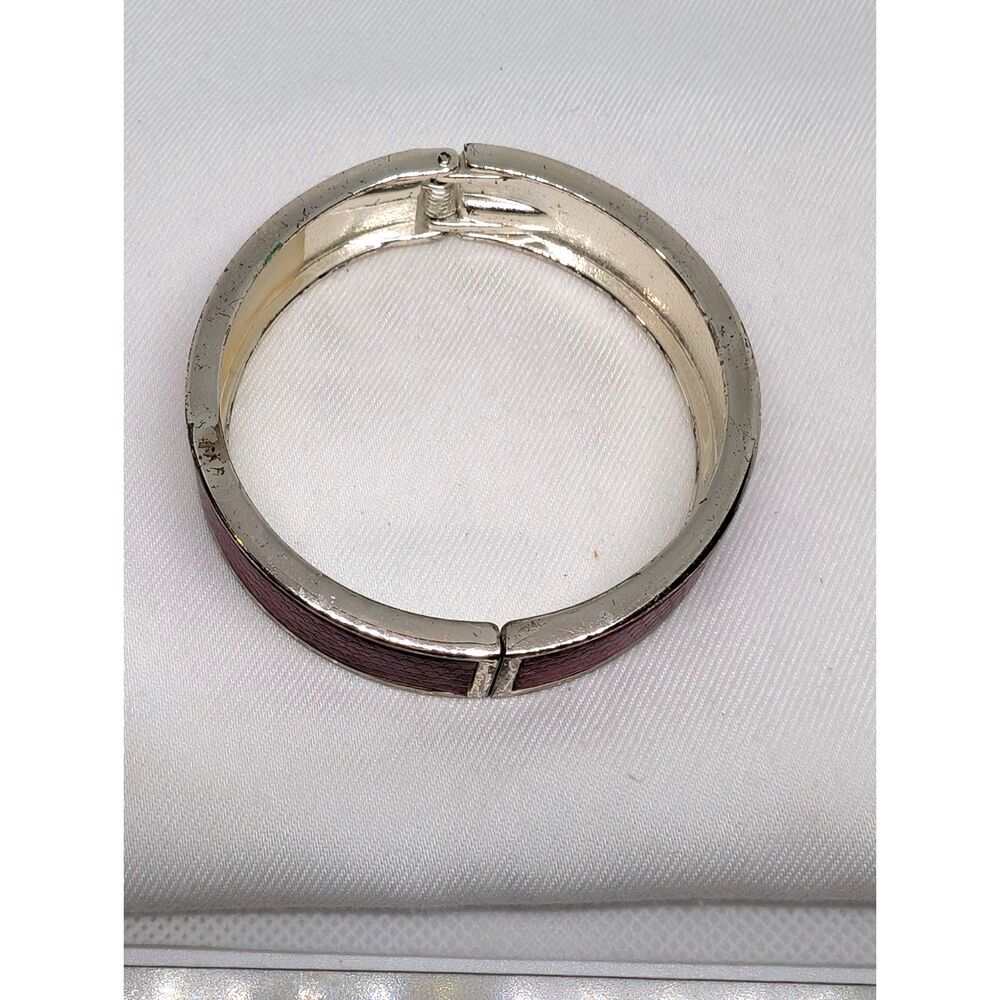 Vintage Pink Lizard Hinged Bangle Bracelet with Magnetic Closure - Picture 3 of 6